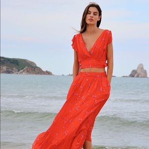 NWOT Free People Red “ Pretty Dayz “ Set, Small